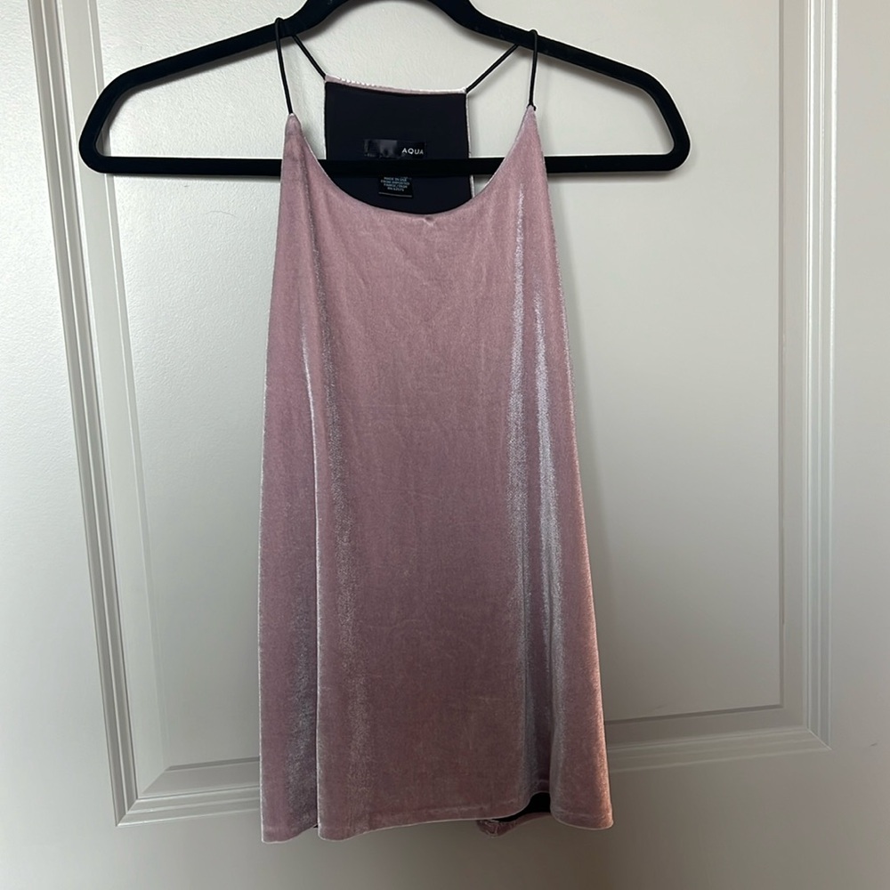 • AQUA by Bloomingdale’s • Light Pink Tank Top with Black Elastic Straps